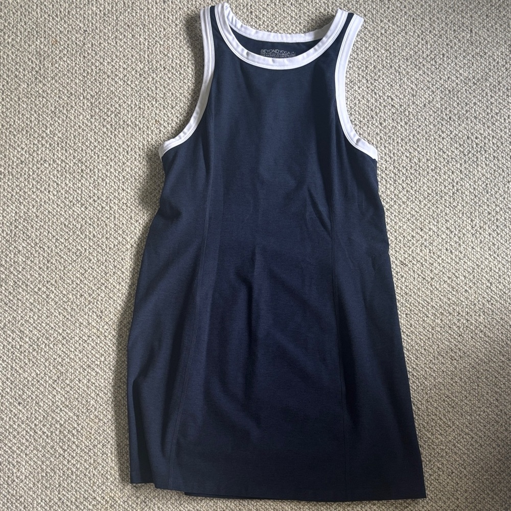 Beyond Yoga Navy and White spacedye crew neck dress